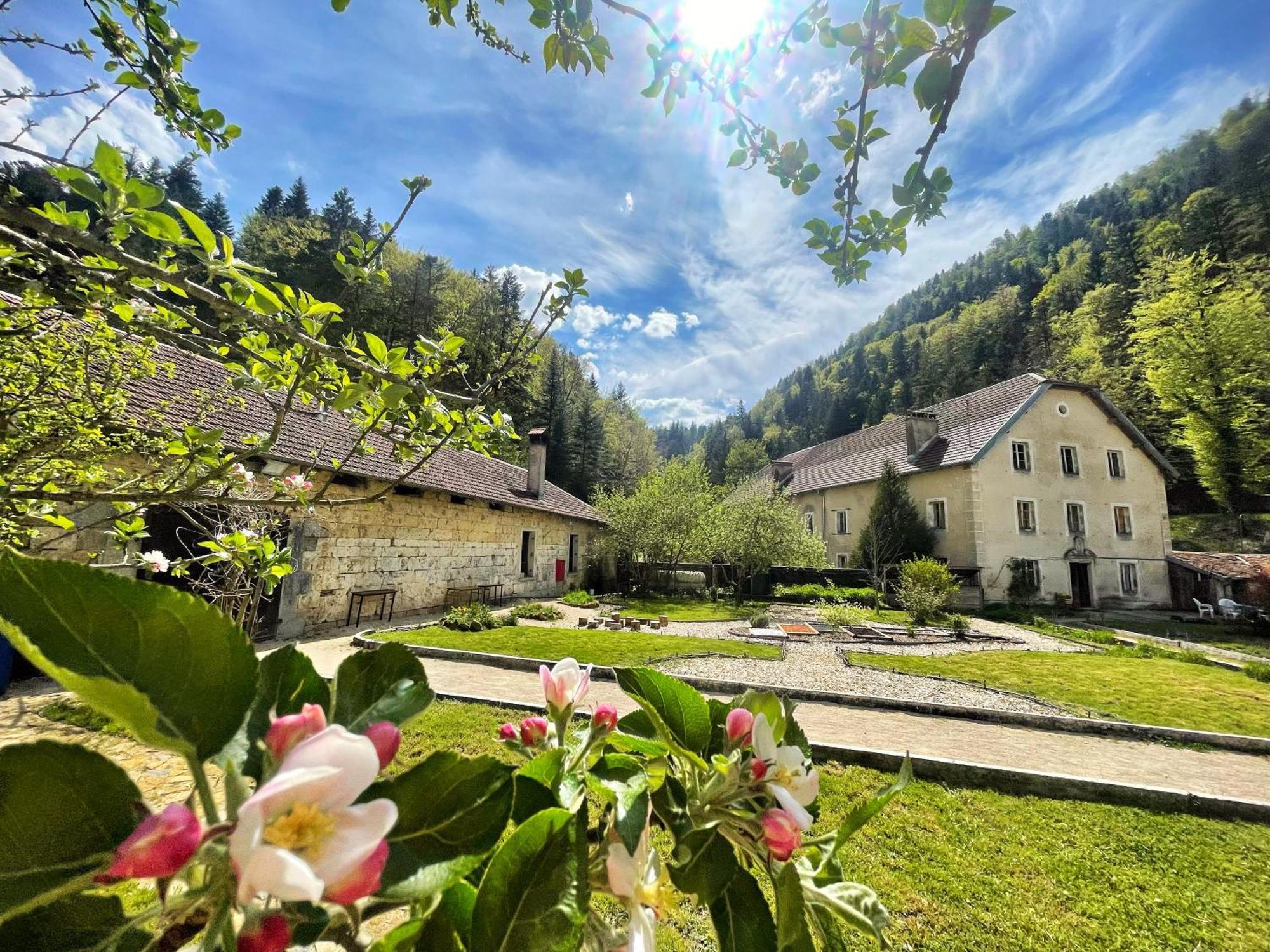 Monastere Du Val De Consolation Hotel Exterior photo